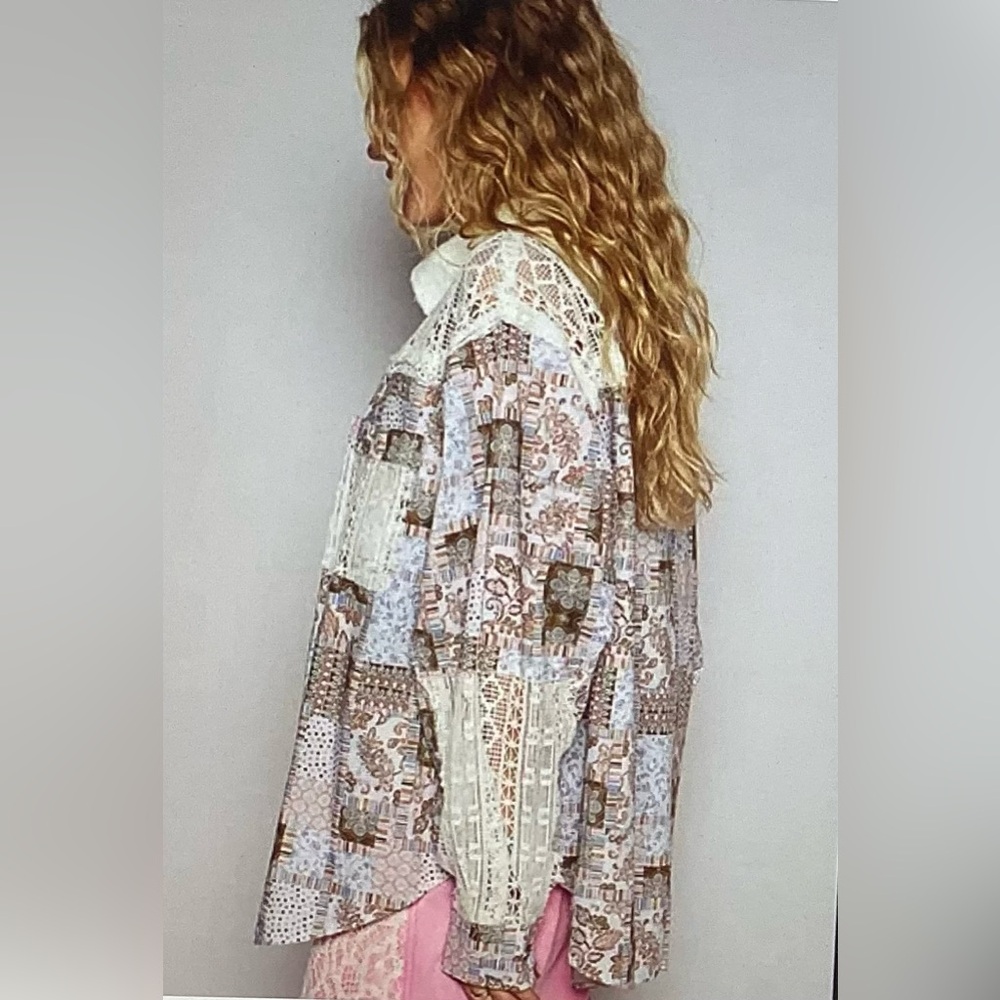 POL Patchwork Lace Button-Up Top - Picture 3 of 4